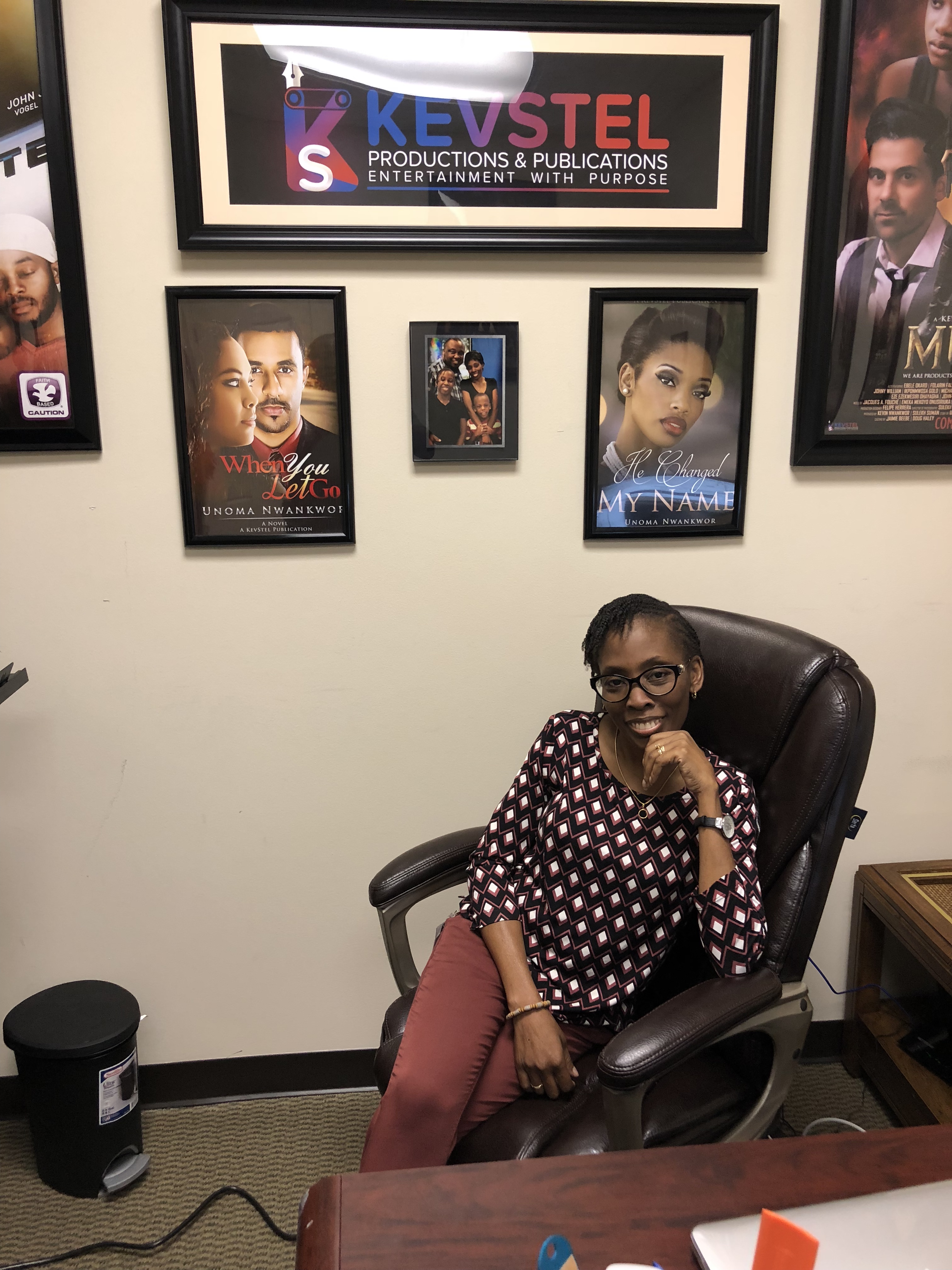 EB9EB92C-43AA-464F-9F7C-6D62126BF82D